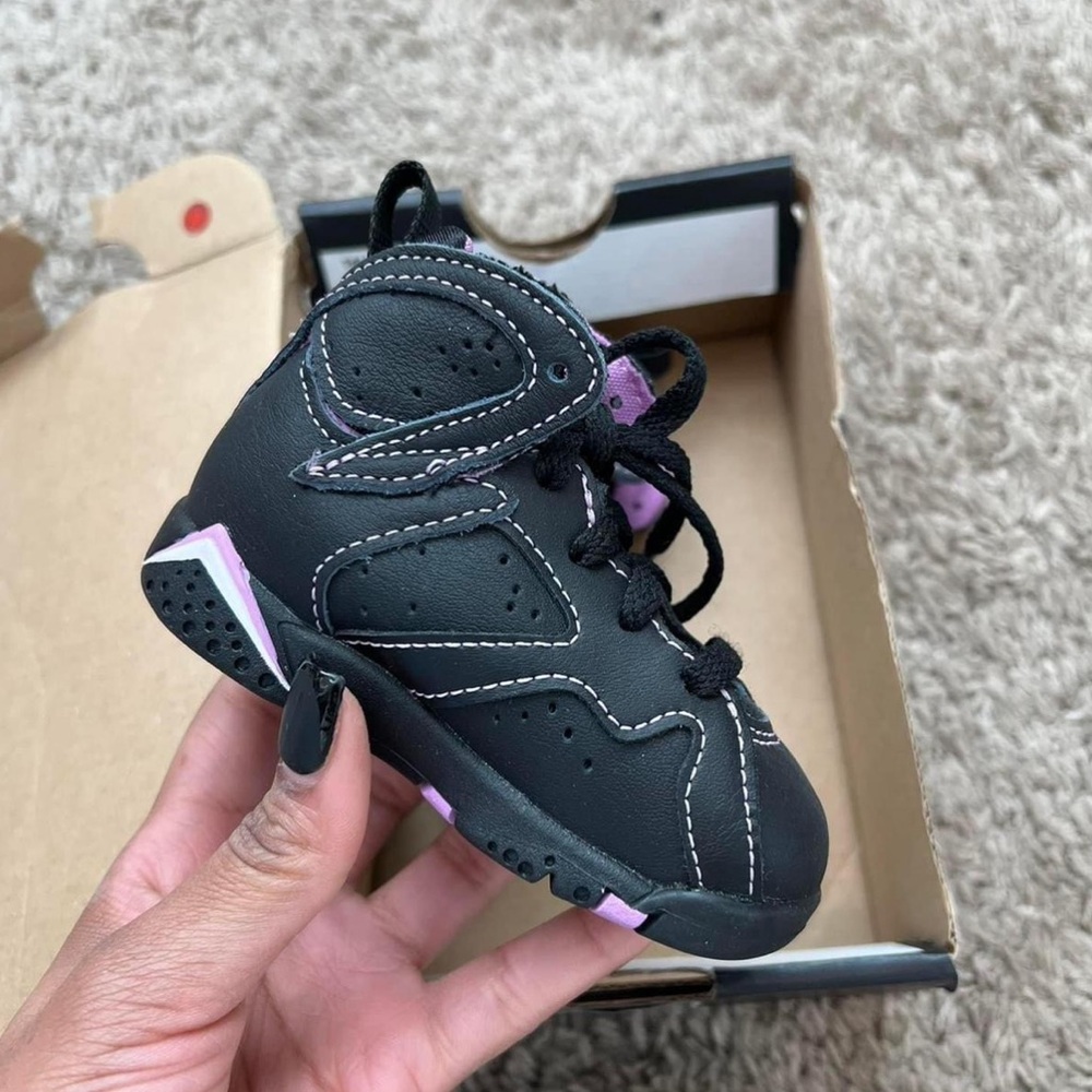 Jordan 7’s 4c